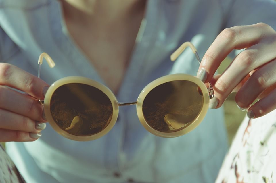 Are Polarized Lenses Really Worth the Extra Money?